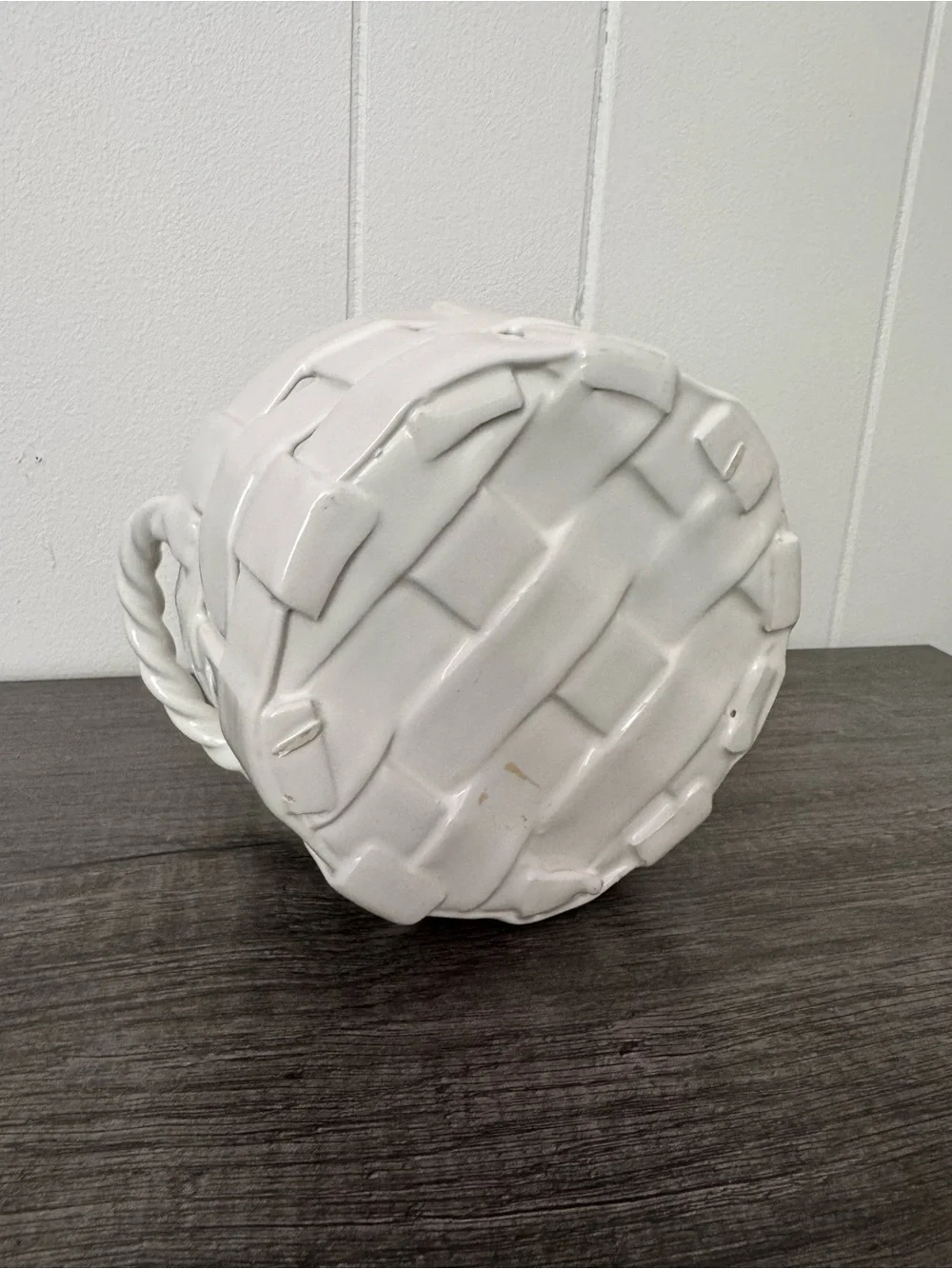 N/A vintage white